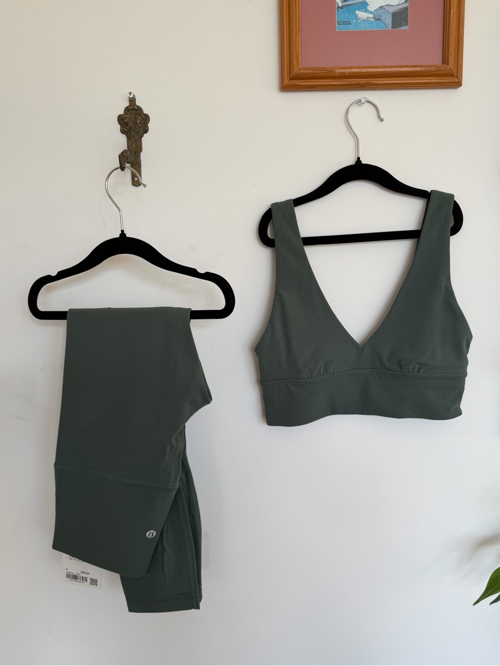 Dark forest V-Neck Seamless Bralette and Legging Set